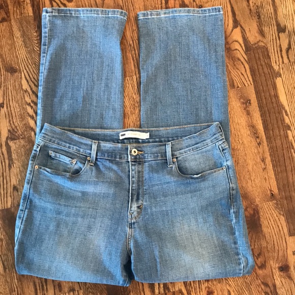 Levi’s 505 Straight Leg Jeans - Picture 3 of 9